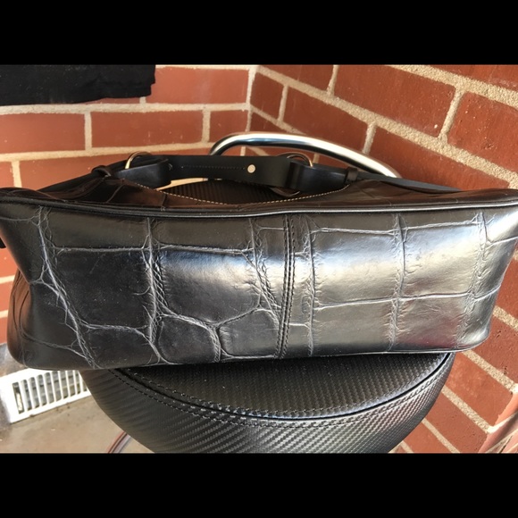 Dooney & Bourke Handbag - Picture 3 of 6